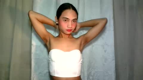 Snapshot of dark_hurohuro19 chatting on December 13, 8:25 pm LIANNA online show from December 13, 8:25 pm