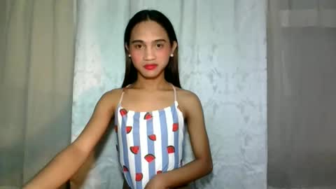 Snapshot of dark_hurohuro19 chatting on December 11, 11:00 pm LIANNA online show from December 11, 11:00 pm