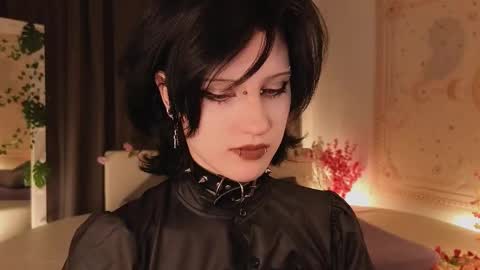 Snapshot of dark_vamp_ chatting on February 22, 1:00 am Vamp online show from February 22, 1:00 am