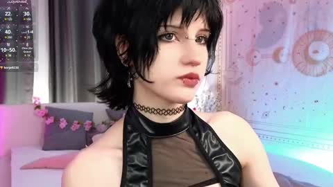 Snapshot of dark_vamp_ chatting on March 10, 12:17 pm Vamp online show from March 10, 12:17 pm
