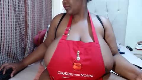 Snapshot of darkbusty chatting on September 19, 6:17 am DarkBusty online show from September 19, 6:17 am