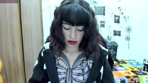 Hi Im Yuri  independent modelhelp me get my 111 hands upuwu online show from February 23, 7:17 pm
