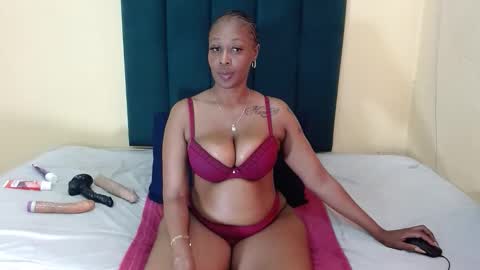 Snapshot of darknlovelyxxx99 chatting on September 12, 1:24 pm darknlovelyxxx99 online show from September 12, 1:24 pm