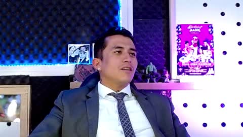 Snapshot of darko0717 chatting on January 31, 6:03 pm DARKO0717 online show from January 31, 6:03 pm