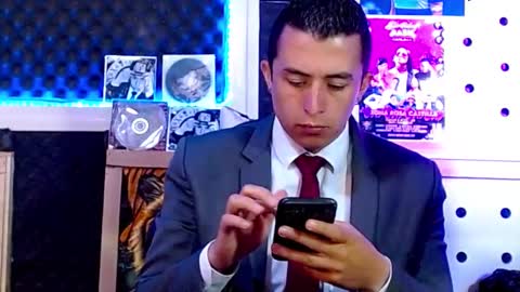 Snapshot of darko0717 chatting on March 5, 6:12 pm DARKO0717 online show from March 5, 6:12 pm