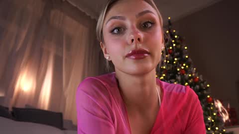 Darline online show from December 18, 9:08 pm