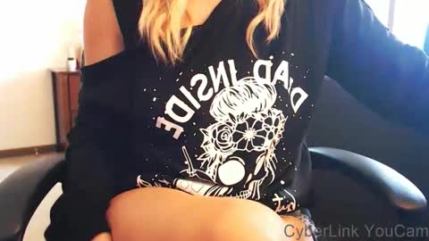 Snapshot of darlingd77 chatting on February 27, 2:00 pm DarlingD online show from February 27, 2:00 pm
