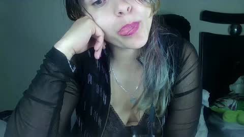 Snapshot of daya202 chatting on February 1, 12:26 pm Eli online show from February 1, 12:26 pm