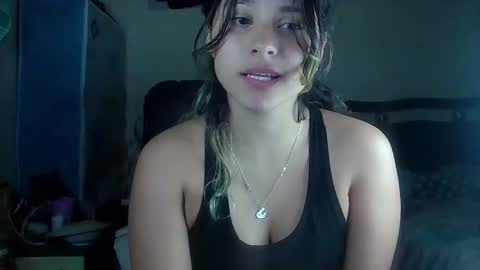 Snapshot of daya202 chatting on March 6, 6:19 am Eli online show from March 6, 6:19 am