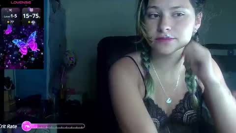 Snapshot of daya202 chatting on February 17, 5:25 am Eli online show from February 17, 5:25 am