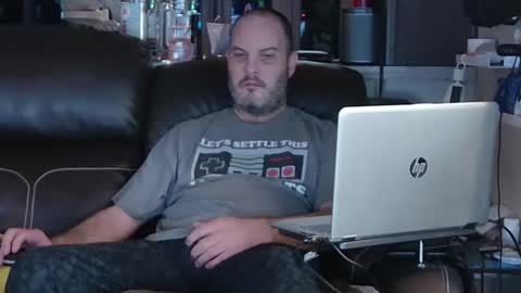 Snapshot of ddboobman chatting on February 15, 10:10 pm want girl to play with me online show from February 15, 10:10 pm