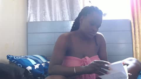 Snapshot of debbyslatter chatting on March 12, 10:16 am debbyslatter online show from March 12, 10:16 am