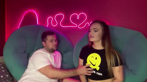 deeplookscouple online show from September 11, 3:13 pm