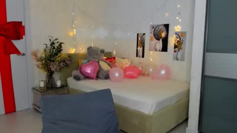 DegreeOfSincerity online show from February 13, 1:08 am