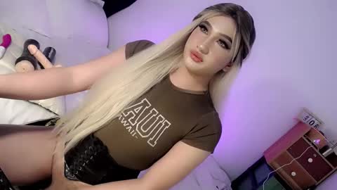 Chesca online show from January 15, 1:34 am