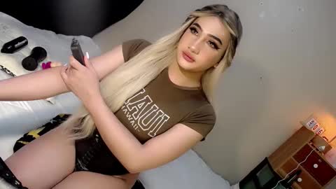 Chesca online show from January 5, 11:55 pm