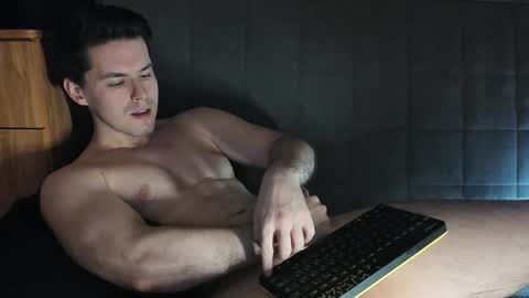 Den online show from December 1, 11:40 pm