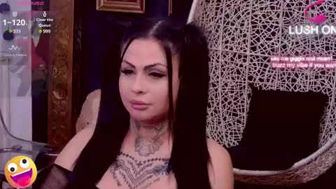 denychantall online show from December 2, 11:07 am