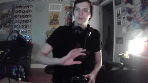 Snapshot of derekdings chatting on January 16, 10:23 pm derekdings online show from January 16, 10:23 pm
