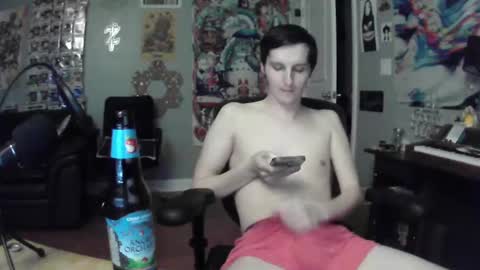 Snapshot of derekdings chatting on February 26, 8:06 am derekdings online show from February 26, 8:06 am