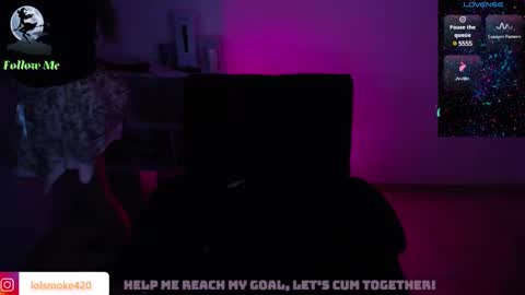 Snapshot of destroyall420 chatting on February 12, 7:02 am Lola Bdsm and fries online show from February 12, 7:02 am