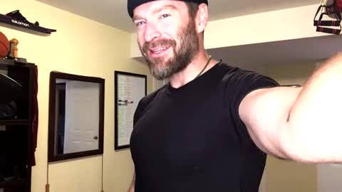 dgrabbin online show from September 16, 4:32 pm