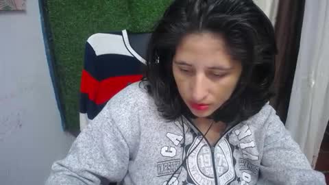 Snapshot of diana_rogu chatting on September 10, 8:48 am diana_rogu online show from September 10, 8:48 am