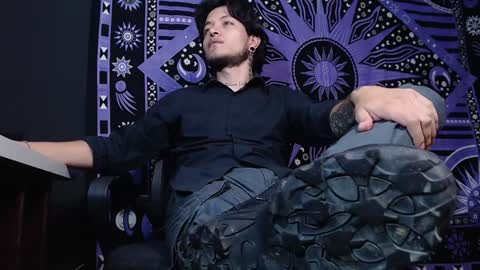 DICAPRIO online show from January 16, 10:44 pm