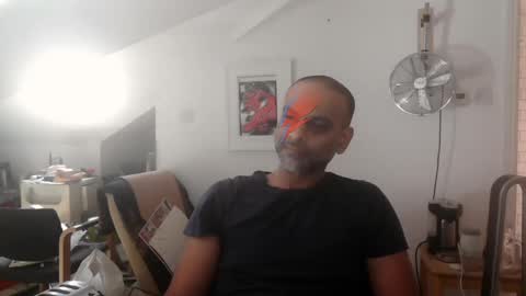 diddlysquatter online show from September 15, 11:22 am