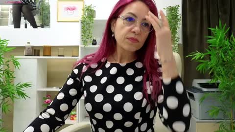Snapshot of dirty_mature chatting on January 20, 6:31 am dirty_mature online show from January 20, 6:31 am