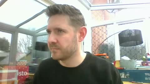 Snapshot of dirtylondon729 chatting on January 6, 10:02 am Exhibitionist Ben online show from January 6, 10:02 am