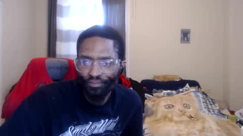 Snapshot of disr3sp3ctfully_dipp3d chatting on February 5, 4:03 pm Your Best Worst Nightmare online show from February 5, 4:03 pm