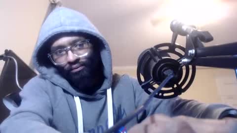 Snapshot of disr3sp3ctfully_dipp3d chatting on February 27, 12:45 pm Your Best Worst Nightmare online show from February 27, 12:45 pm