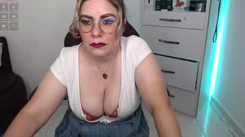 Diva online show from February 22, 7:36 pm