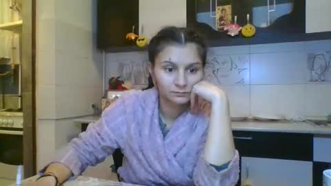 Snapshot of doll_stylish_ chatting on February 8, 8:42 pm dol online show from February 8, 8:42 pm