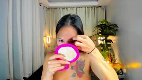 Snapshot of dominantgoddessontop chatting on February 16, 10:43 pm CALL ME BABY BELLA online show from February 16, 10:43 pm