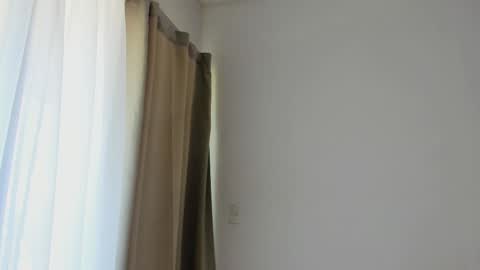 Snapshot of donnna19 chatting on March 10, 12:17 pm Donatella online show from March 10, 12:17 pm