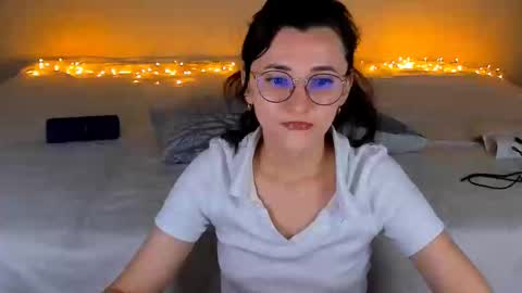 Snapshot of dorotty_ chatting on January 24, 11:56 pm Your Dorotty online show from January 24, 11:56 pm
