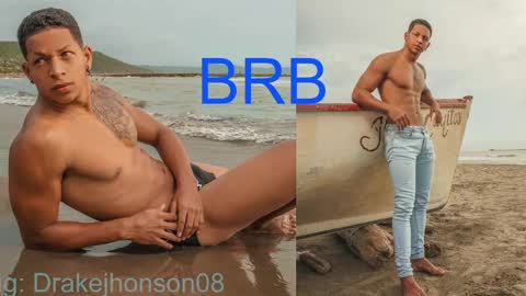Snapshot of drake_jhonson08 chatting on February 8, 8:31 am Drake online show from February 8, 8:31 am