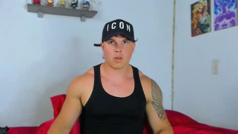 Snapshot of drake_xion1 chatting on January 30, 1:55 am drake_xion1 online show from January 30, 1:55 am