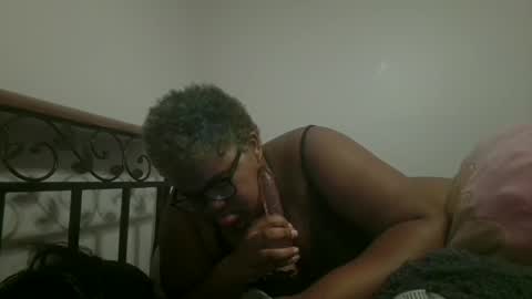 dramaqueen576161 online show from September 15, 1:07 am