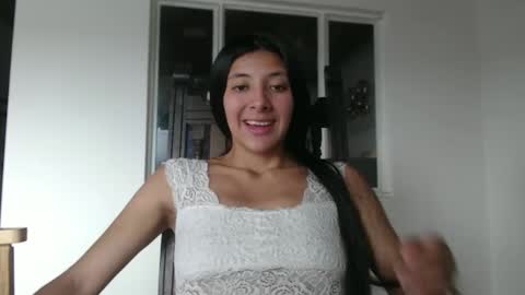 dulceisabellax online show from March 1, 5:27 pm