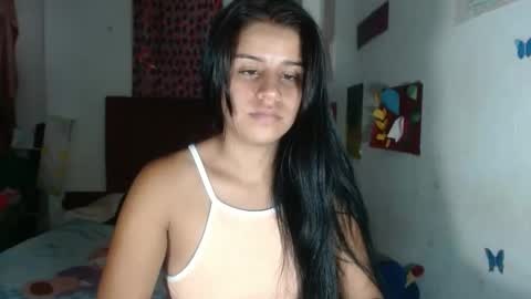 dulcekatty18 online show from January 13, 5:55 am