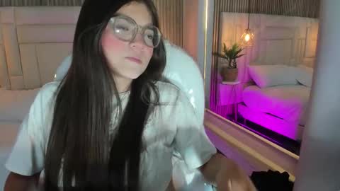 dulcevela online show from September 15, 10:44 pm