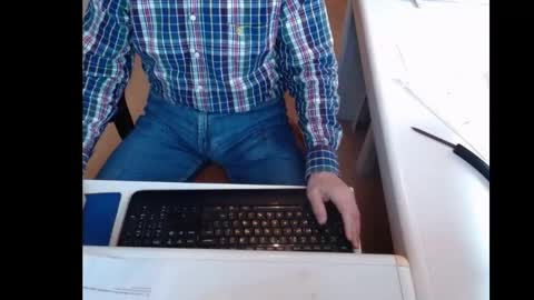 dutchpornking2 online show from February 15, 10:44 am