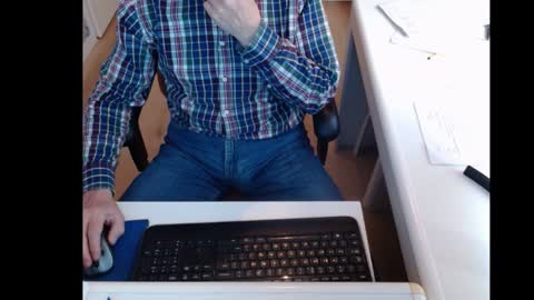 dutchpornking2 online show from February 2, 9:18 am