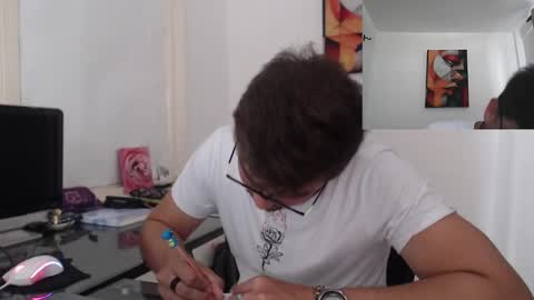 Snapshot of dylanhot10 chatting on December 8, 9:08 pm dylanhot10 online show from December 8, 9:08 pm
