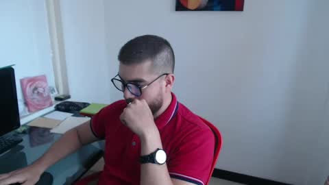 Snapshot of dylanhot10 chatting on September 16, 9:40 pm dylanhot10 online show from September 16, 9:40 pm