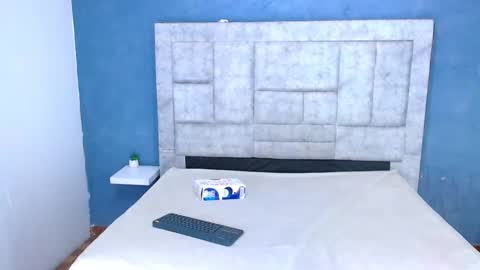Eban  online show from December 5, 8:49 pm