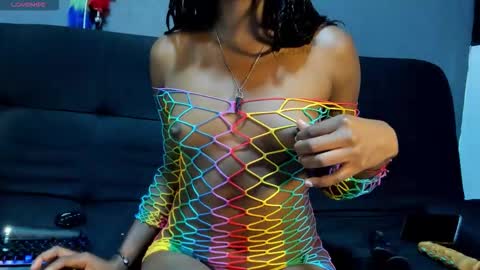 ebony_babby_ online show from September 12, 4:47 am